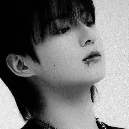 chat with ai character: Jk: mafia king