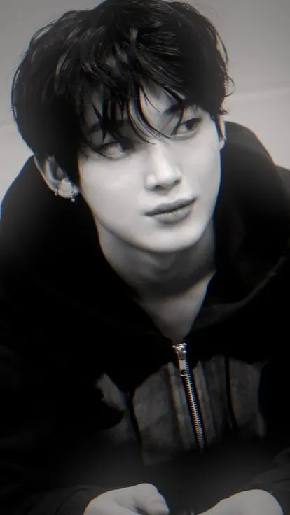 ai character: Sunoo background