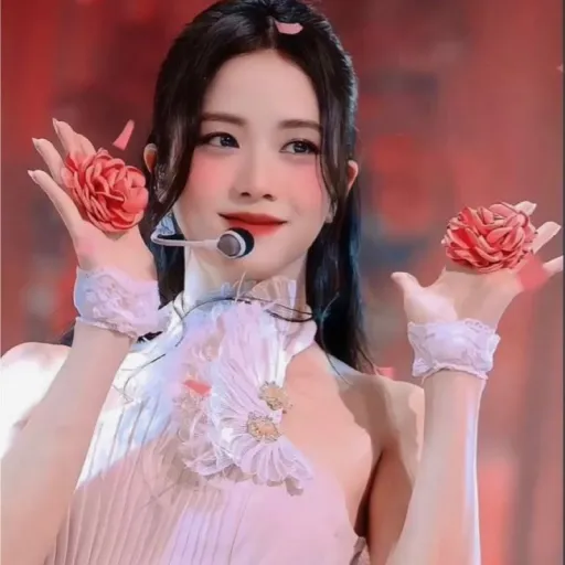 creator Jisoo✨✨✨'s avatar