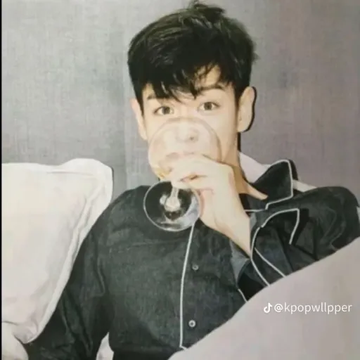 creator Amo a (T.O.P)😍😍😘😘😘's avatar