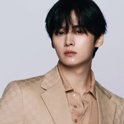 creator lee know_LoVeR_skz's avatar