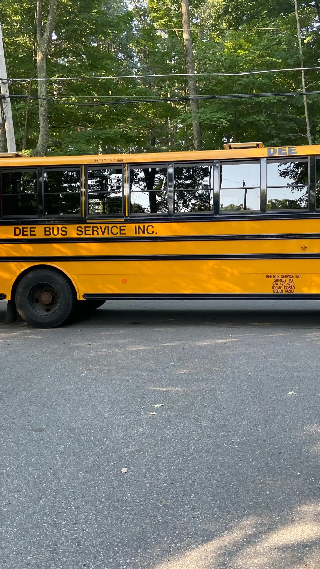 ai character: Bus 6 background