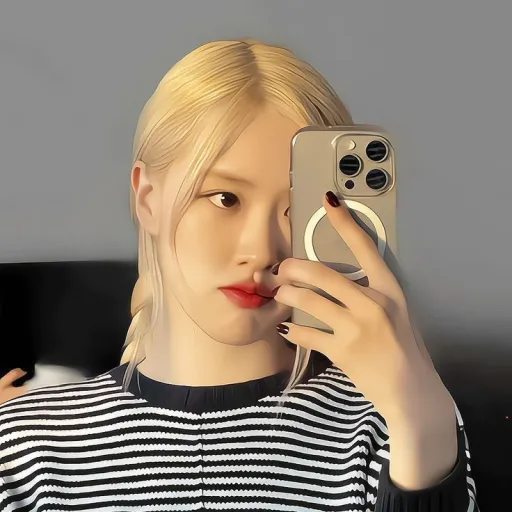 creator 유나 💕's avatar