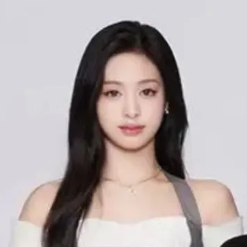 creator 이탈리아의 부인's avatar