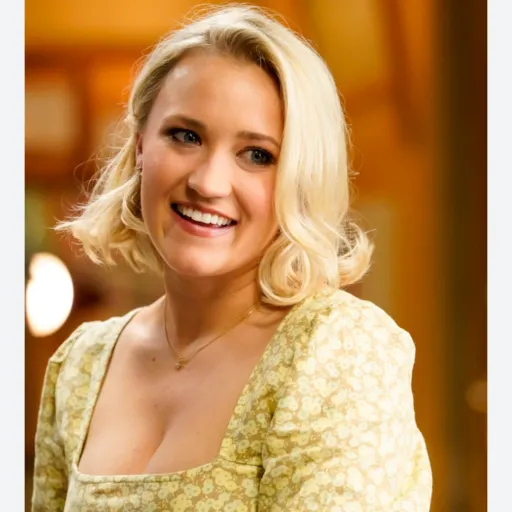 creator Arya Cooper's avatar