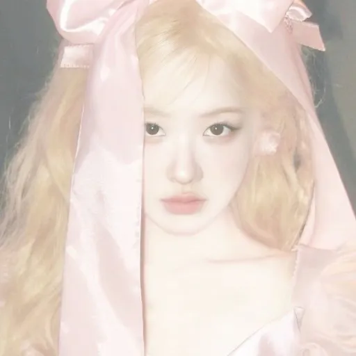 creator rose tanmita's avatar