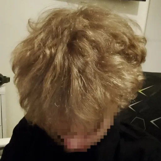 creator сашокс би's avatar