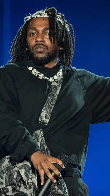 ai character: Kendrick Lamar background