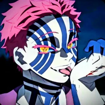 creator 😌✨webtoon simp✨😈's avatar
