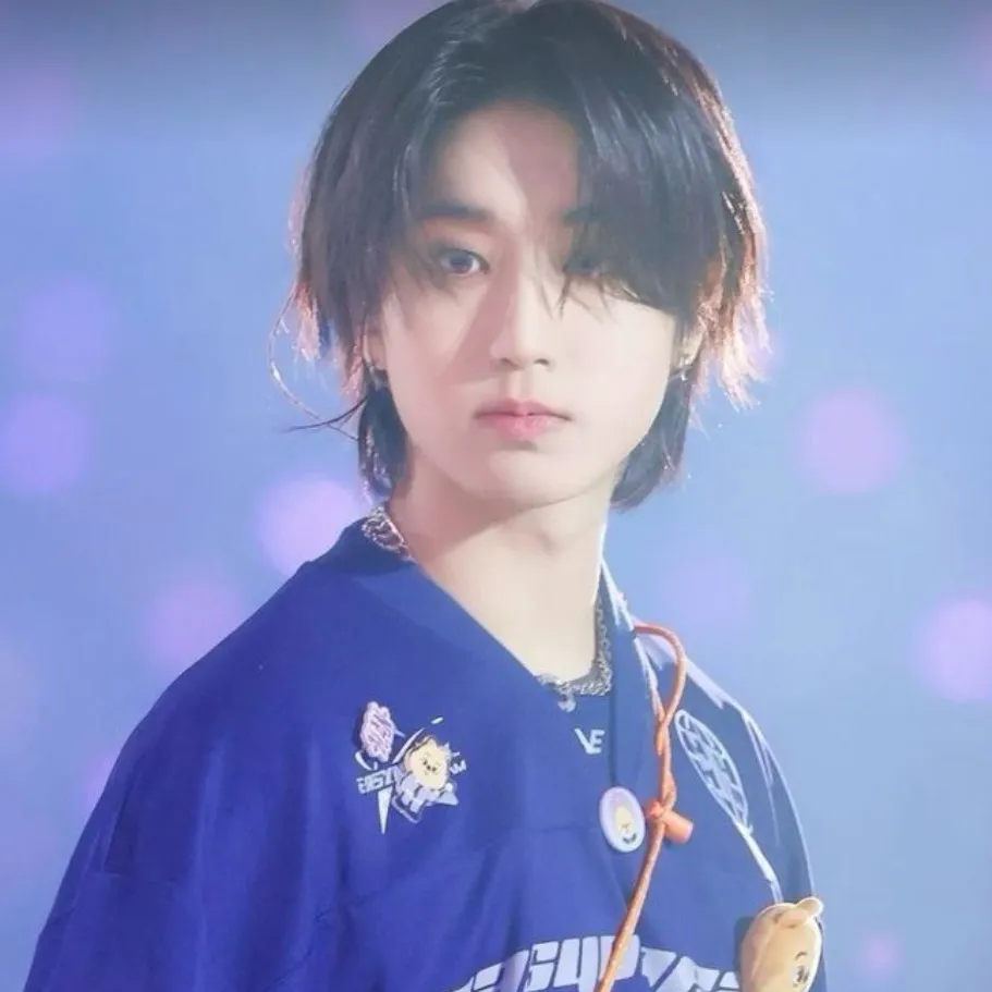 chat with ai character: Han jisung