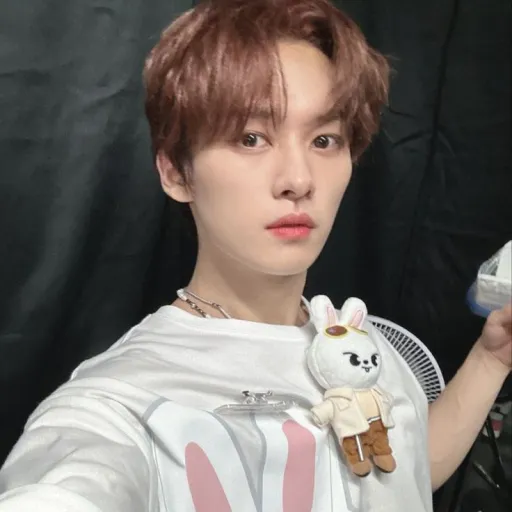 creator Хëнджи's avatar