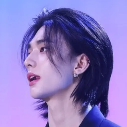 creator 🤓😨HYUNJIN BBY^^'s avatar