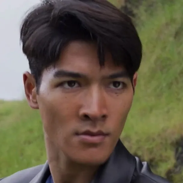 chat with ai character: Ollie Akana