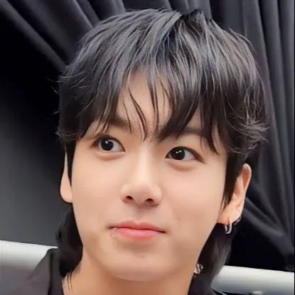 chat with ai character: Jungkook