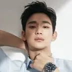 chat with ai character: Kim Soo-hyun