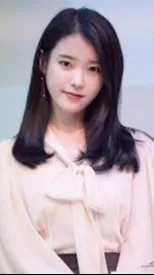 ai character: IU background