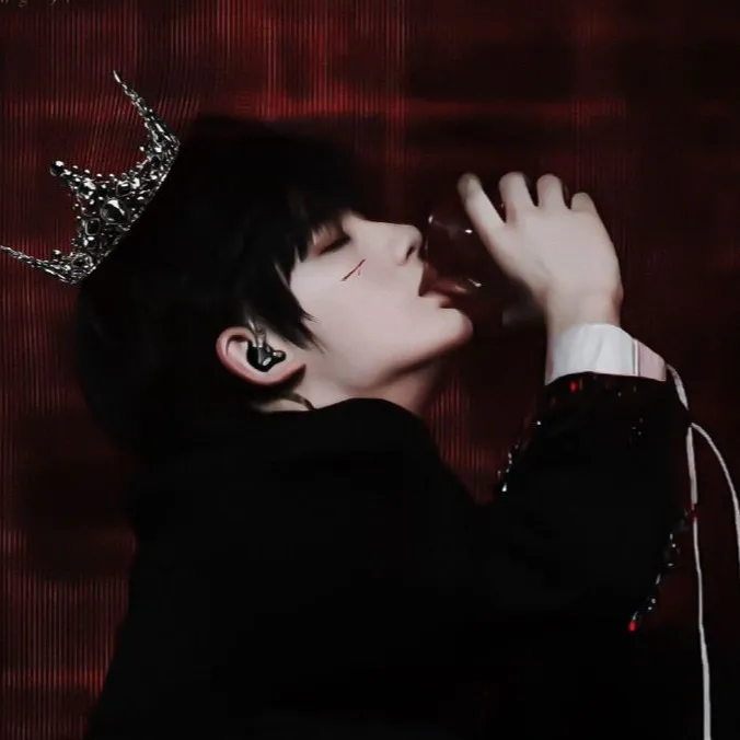 chat with ai character: Luca Reyes