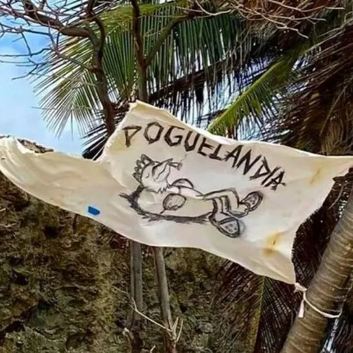 chat with ai character: Pougelandia