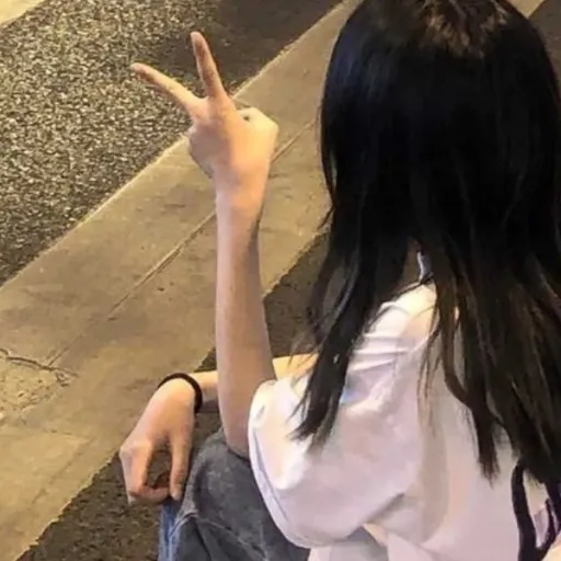creator {~Jennie ~}🍓's avatar