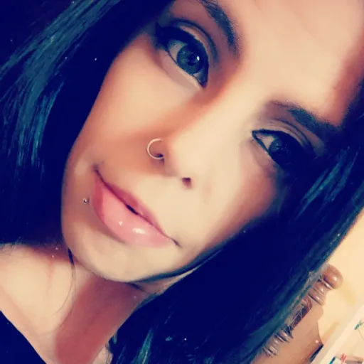 creator charissa.'s avatar
