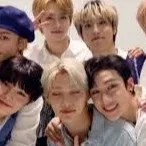 chat with ai character: Skz(Straykids)