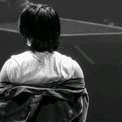 creator Min_moon_light_32's avatar