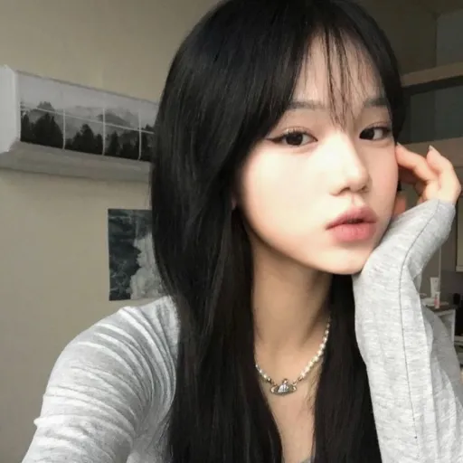 creator Lillyyy~'s avatar