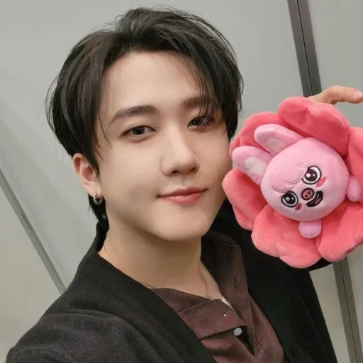 creator •아일린 🌸•'s avatar