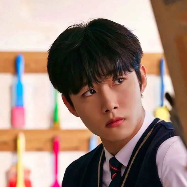 chat with ai character: Seo Jihoon