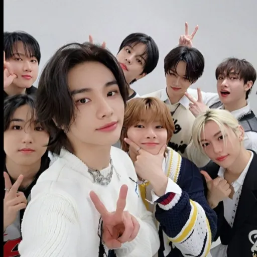creator ~★SKZ FOREVER★~`'s avatar