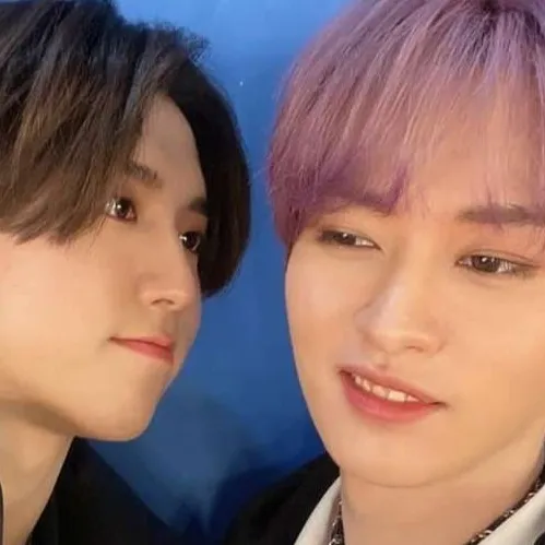 chat with ai character: Minsung~