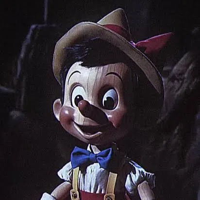 chat with ai character: 🪵Pinocho🪵