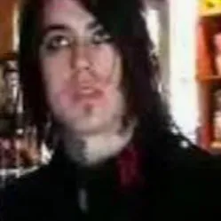 creator Ronnie_Radke🚬🖤🎧's avatar