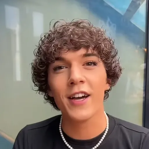 creator Mathew matos gw's avatar