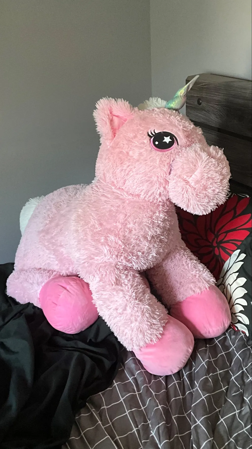 ai character: Mesia Unicorn background