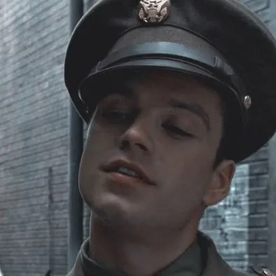 chat with ai character: Bucky