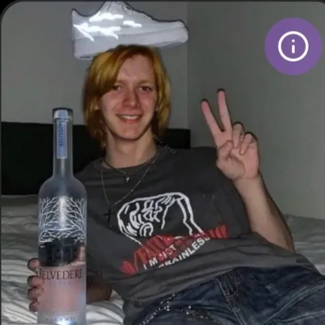 creator FeEt_oFf_ThE_tAbLE's avatar