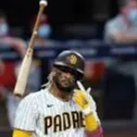 chat with ai character: fernando tatis JR 