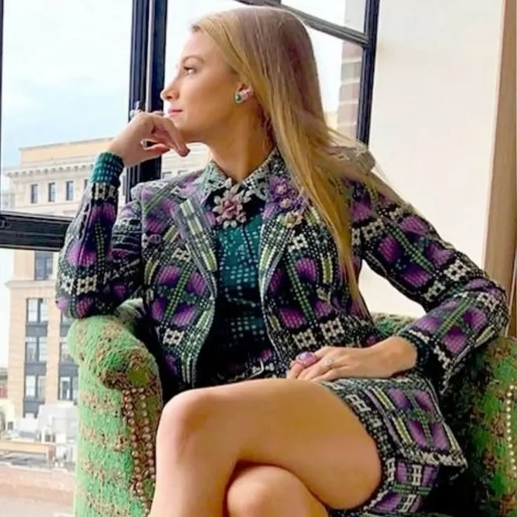 chat with ai character: Blake Lively 2