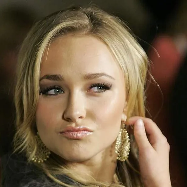 chat with ai character: Hayden 5