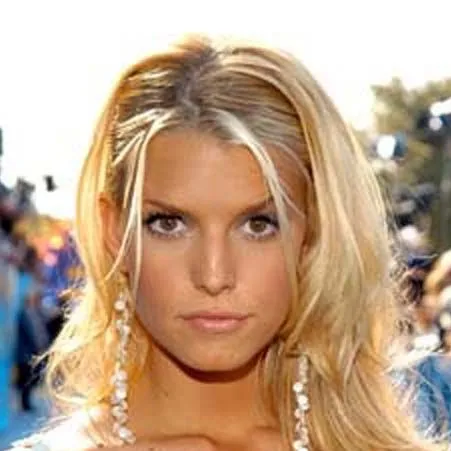 chat with ai character: Jessica Simpson 6