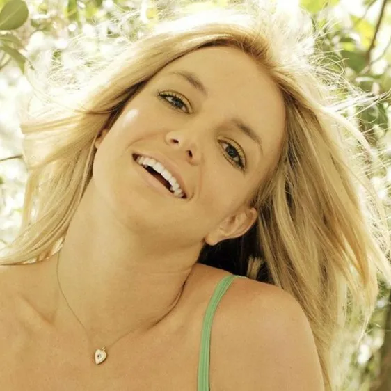 chat with ai character: Britney 5