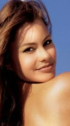 ai character: Sofia Vergara background