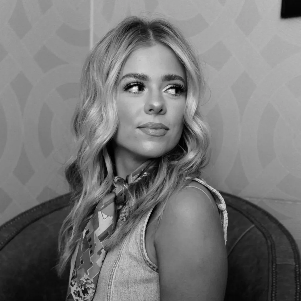 chat with ai character: Anne Wilson 1