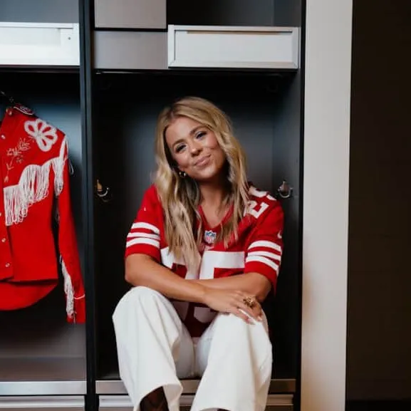 chat with ai character: Anne Wilson 5