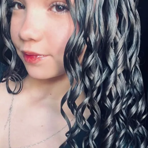 creator Dayanna1567's avatar