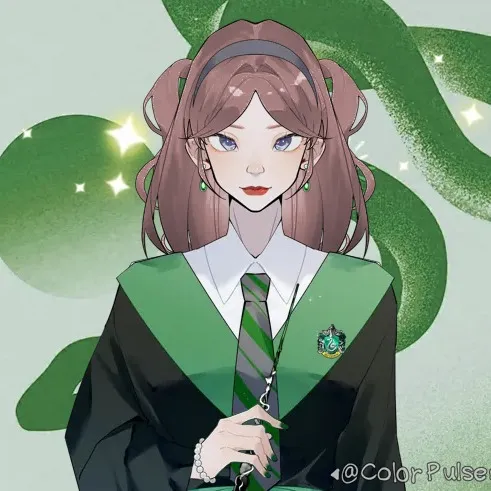 creator Lily Hogwarts's avatar
