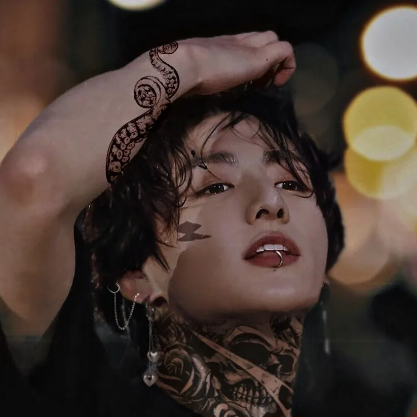 chat with ai character: !!JUNGKOOK!!