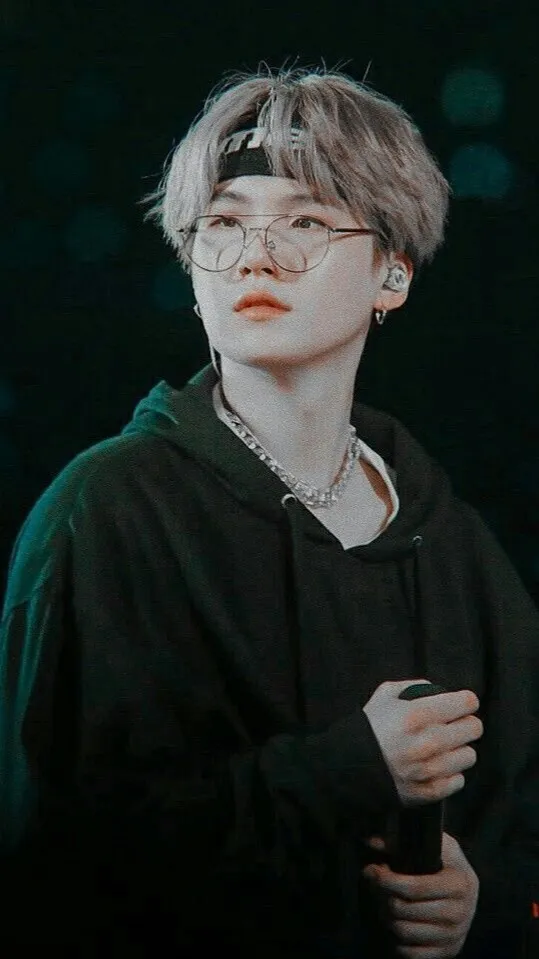 ai character: Suga background