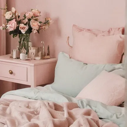 chat with ai character: Elias Marrow 